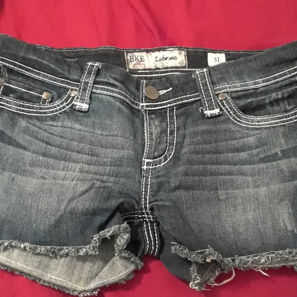 BKE Sabrina jean shorts